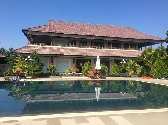 Aniise Villa Resort